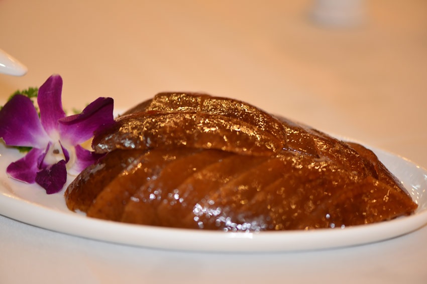 This Guide for Serving and Eating Peking Duck will help you enjoy it properly
